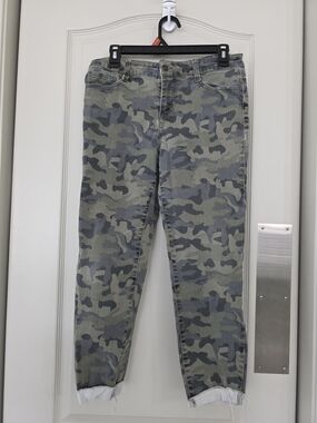 Black Daisy Billie Skinny Camo Jeans - Olive & Gray
